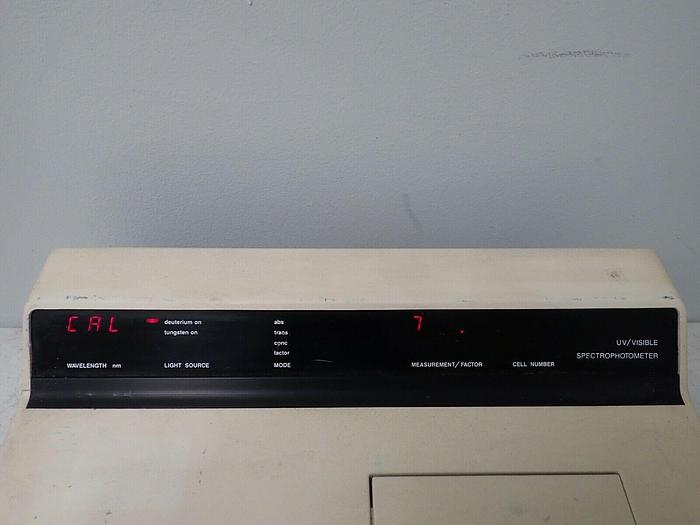 Used Pharmacia LKB Model 80-2091-73 Ultrospec II Spectrophotometer
