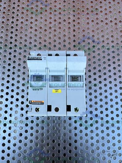 Used Bussmann  CH30J3I Fuse Holder 600VAC, 30A, 200kA