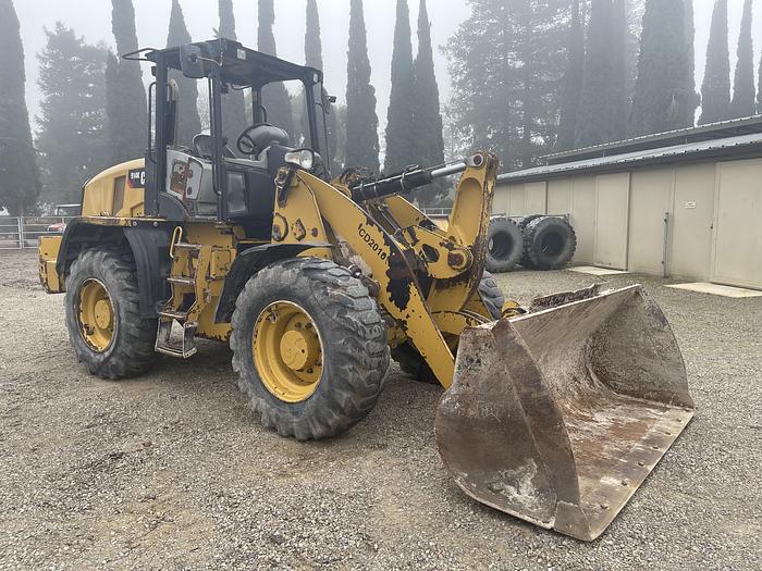 Used 2016 CAT 914K