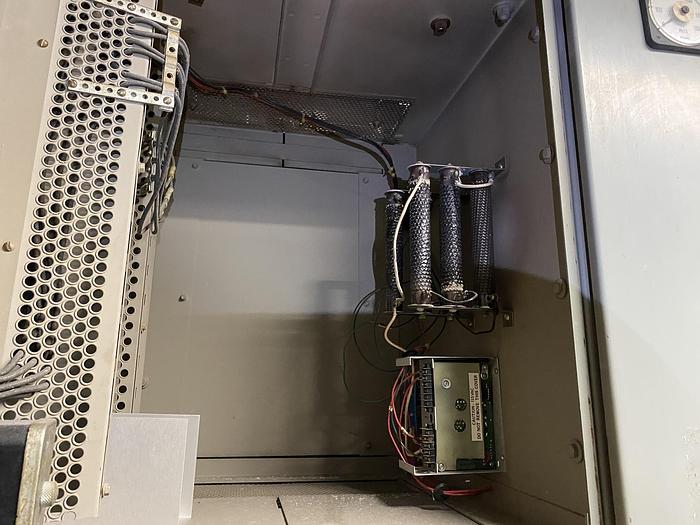 Used GENERAL ELECTRIC LOW VOLTAGE POWER CIRCUIT BREAKER