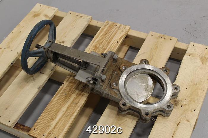 Used Dezurik 6" Hand Operated Knife Gate Valve #42902