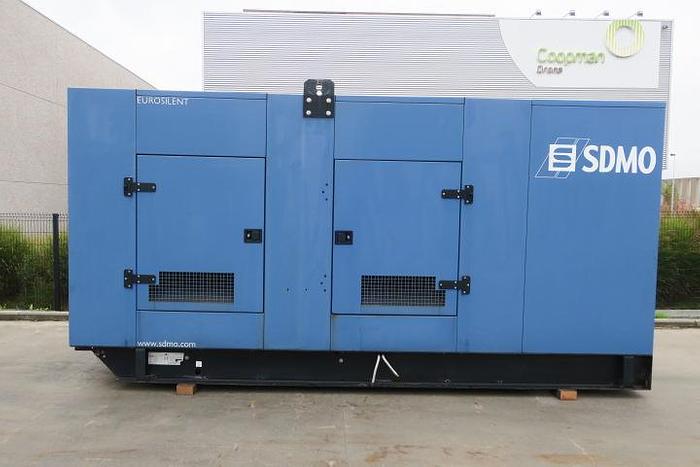 Used 2002 Volvo TAD1631GE - 500 KVA