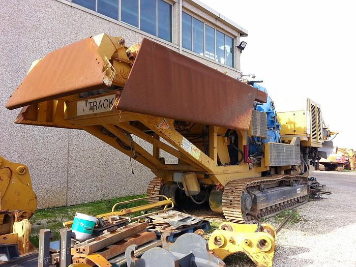 Usato 2006 Impianto di frantumazione mobile OM TITANO