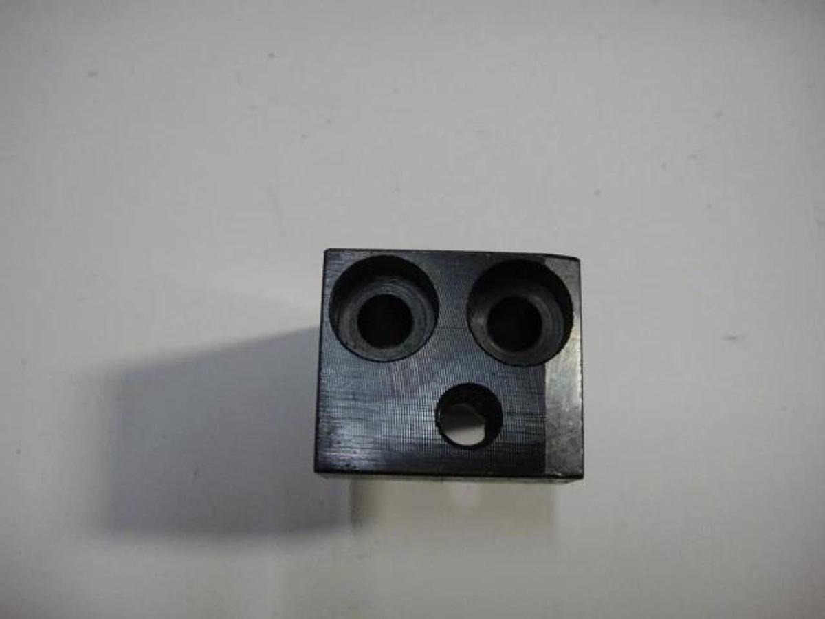 Hamada Bracket For DW Use, Part #4207-06018
