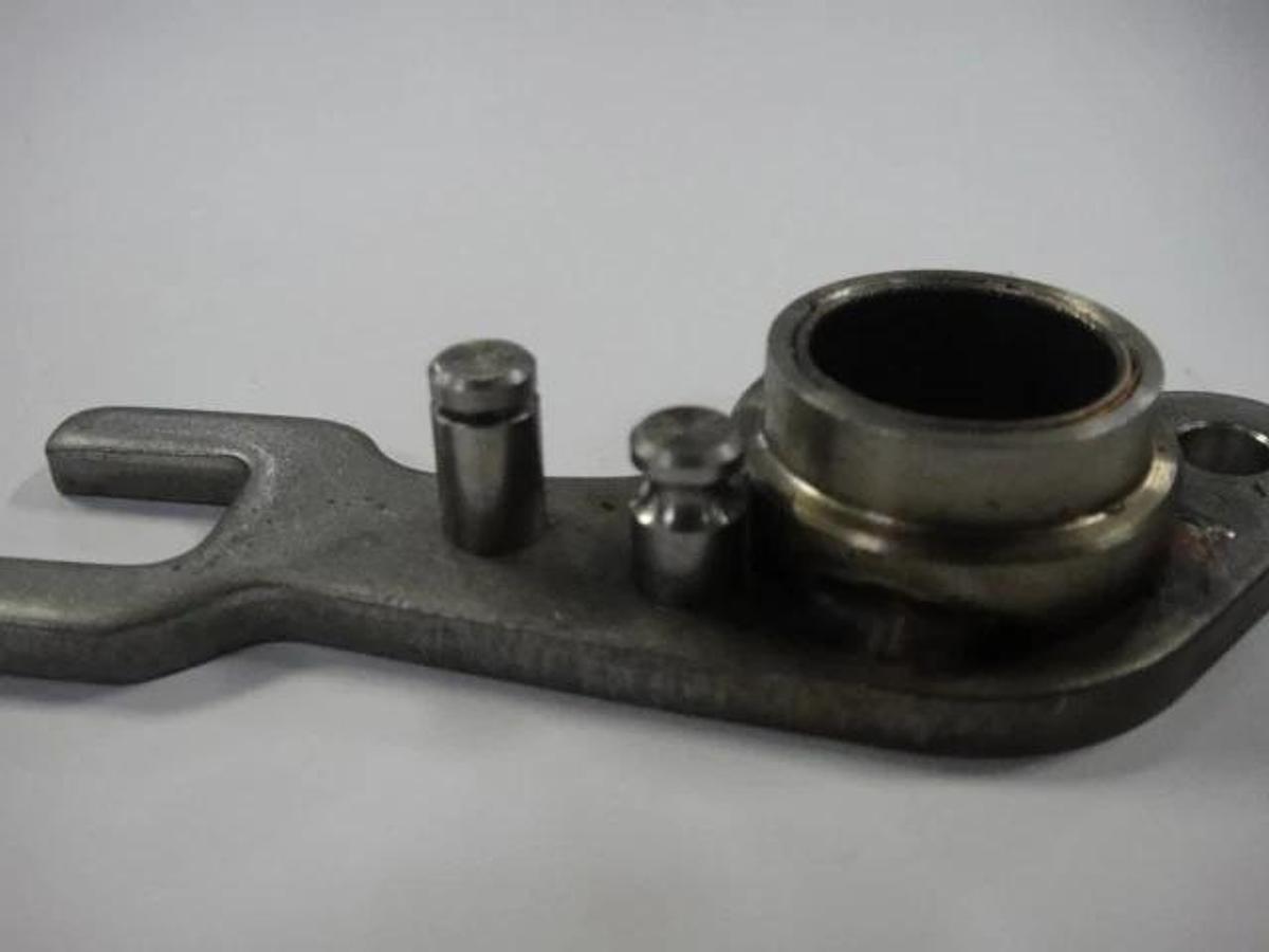 Used Hamada Ductor Roller Bracket, Part #7403-12015B