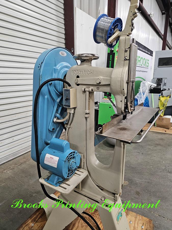 Used Bostitch Bronco 7A Stitcher, Video