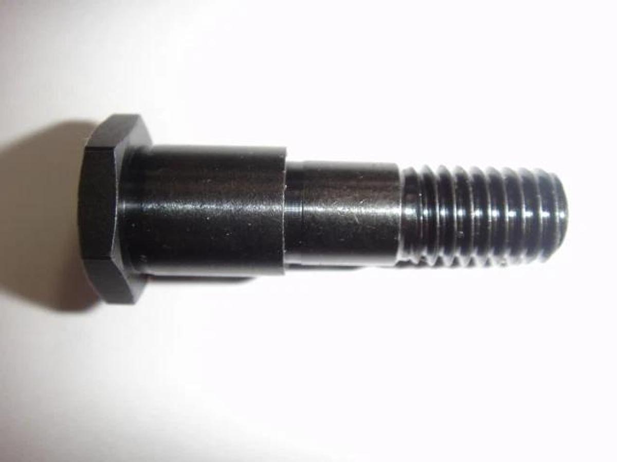 Hamada Shoulder Screw (HSS1) 1 3/8", Part #G26-81-3