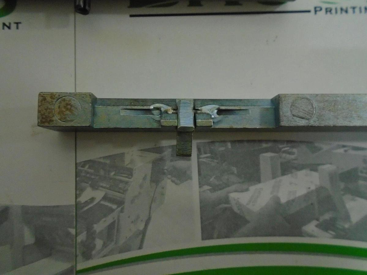 Challenge Side Guide Face & Side Guide Index Pawl Assembly