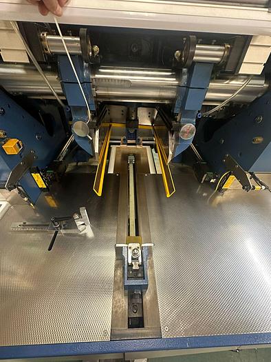 Used Eureka 3 Knife Trimmer, 2023