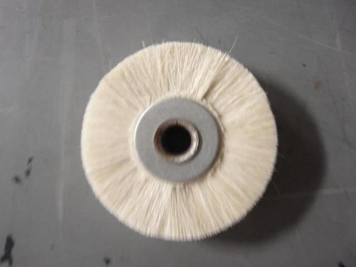 Hamada Brush Wheel Dampening Guide, Part #SR-3430