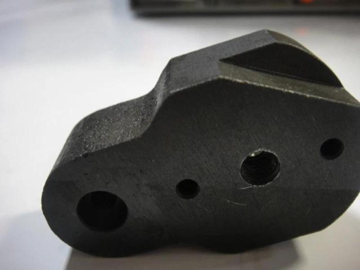 Hamada Ductor Roller Bracket, Part #CP18-38A