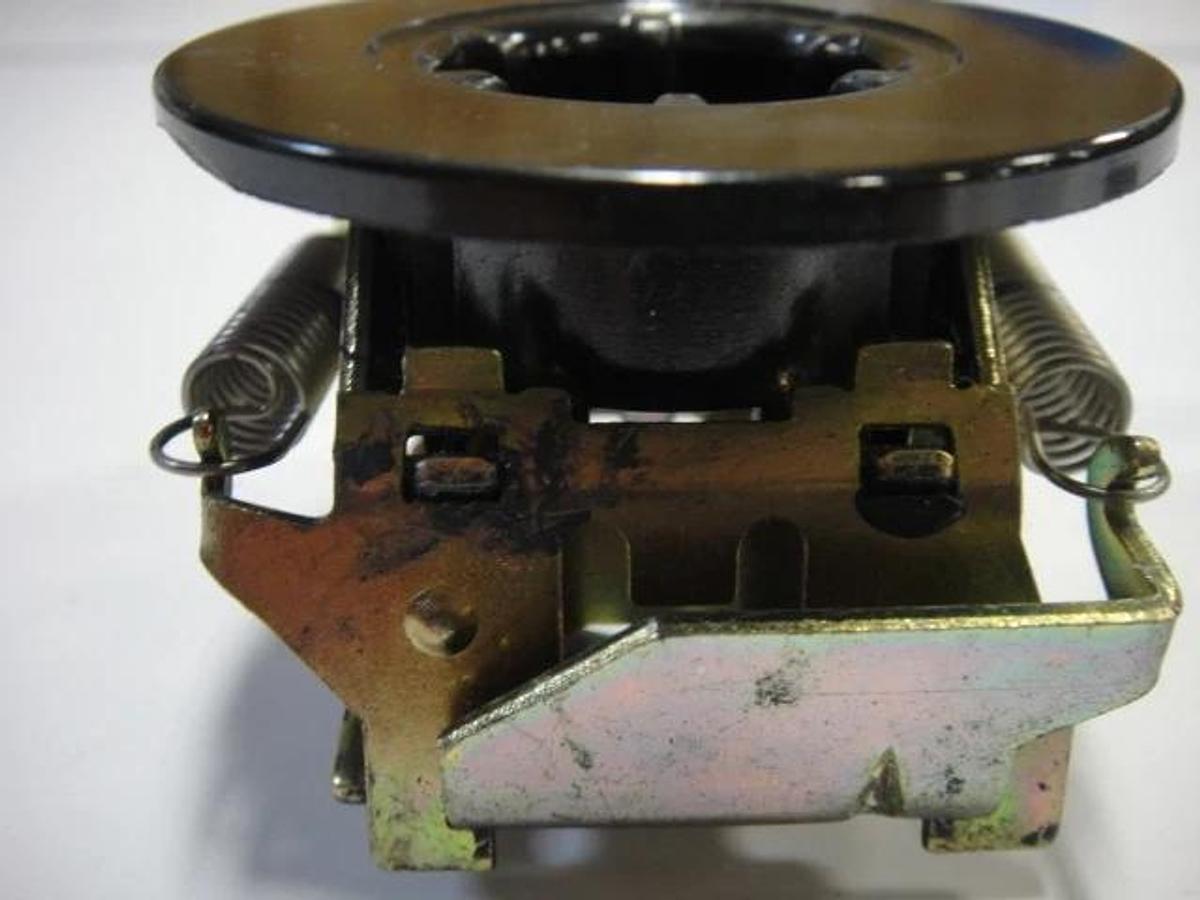 Hamada Switch (PB)-Governor (LA) Part #E91-10-3