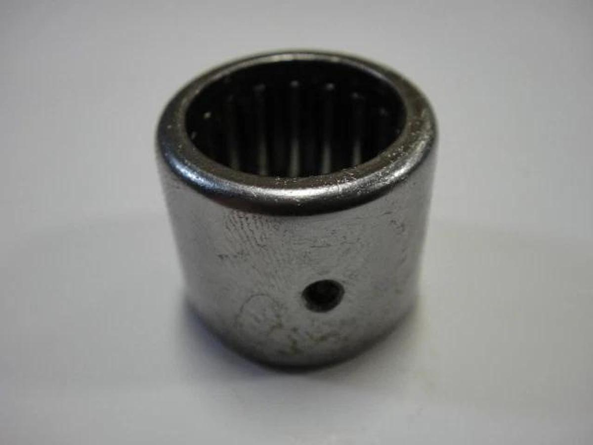 Heidelberg OEM Needle Bushing & Retaining Ring, Part #HDM492311