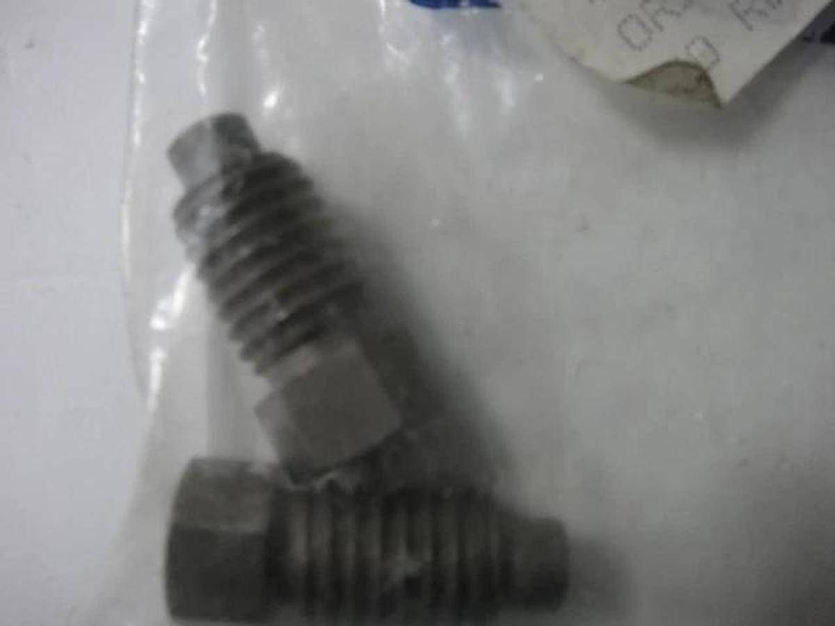 Used Hamada Lock Screw for Suction Foot, Part #H-H05-52-3