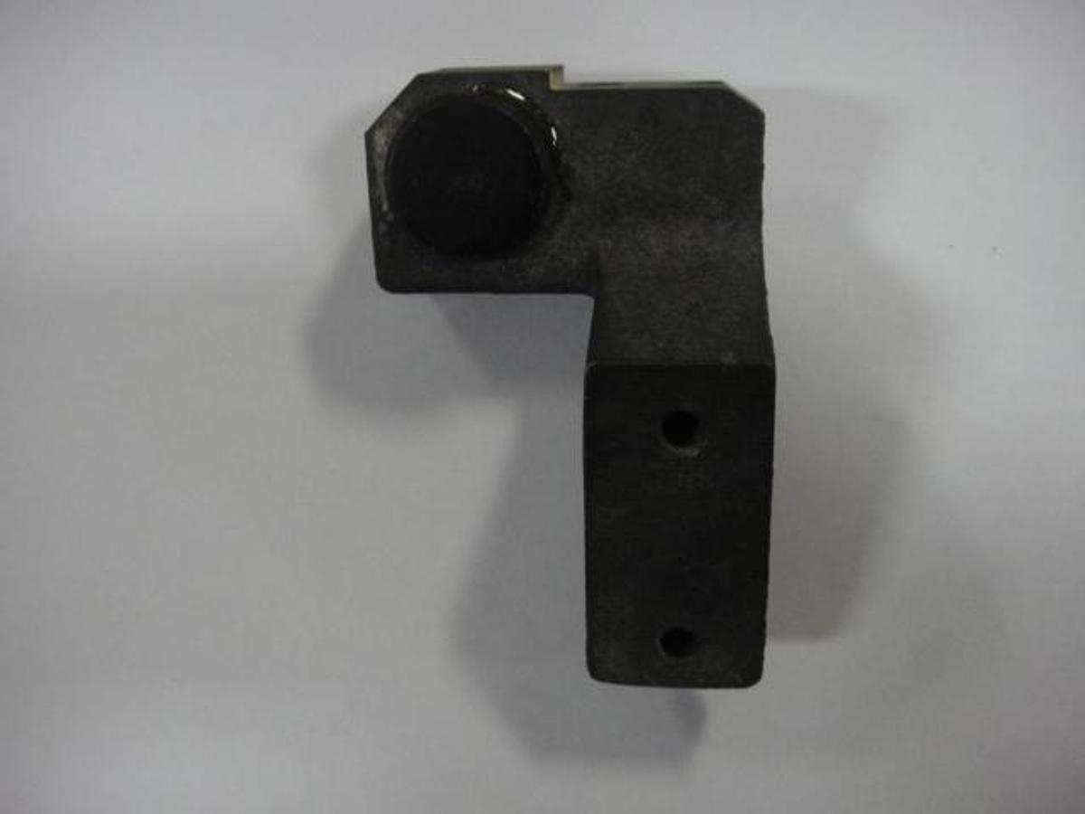 Hamada Forward Roller Bracket Assembly, Part #H02-10-1A-3