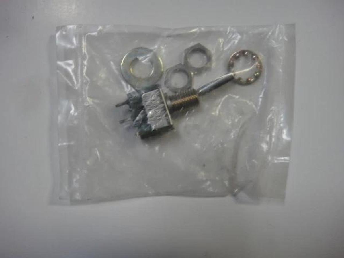 Hamada Toggle Switch, Part #E13-95-09-3