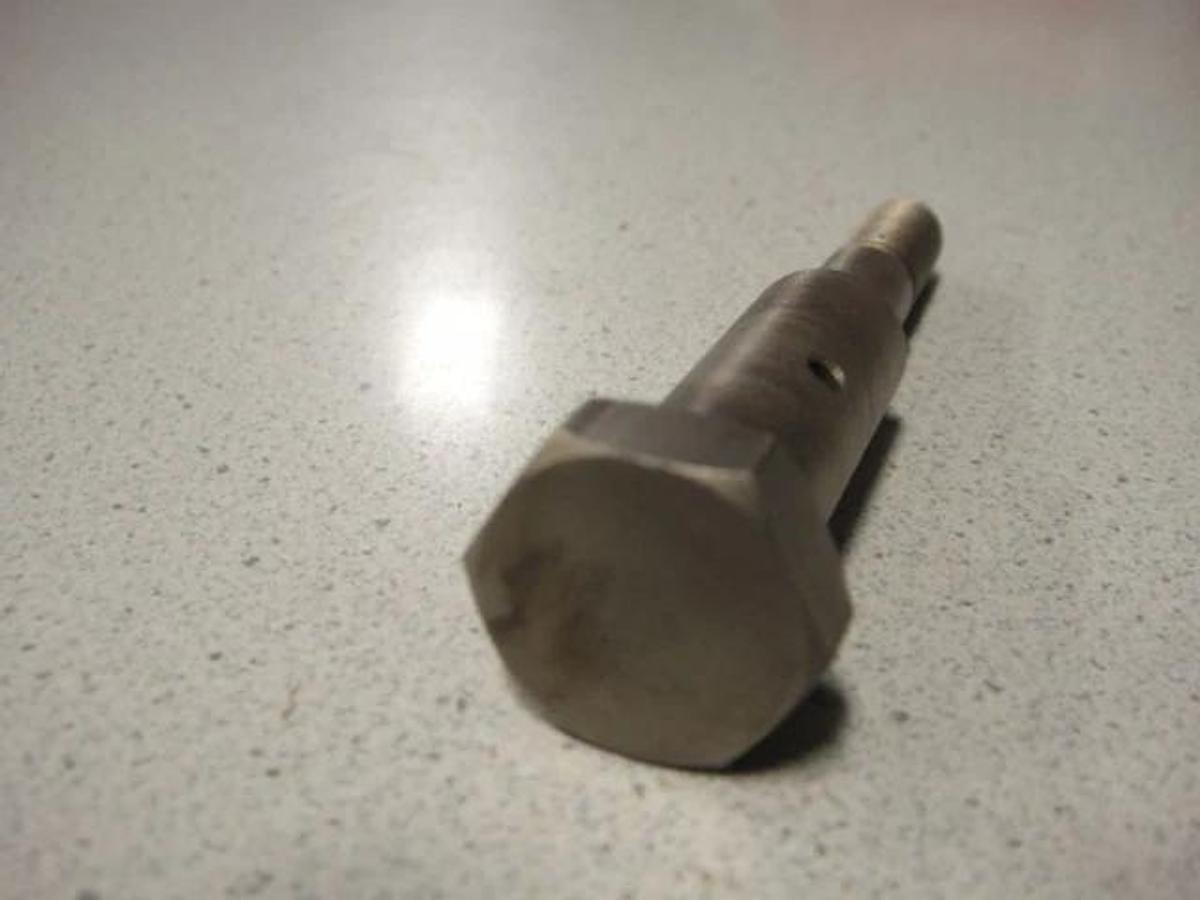 Hamada Gear Stud (HSS1), Part #M05-39-02-3