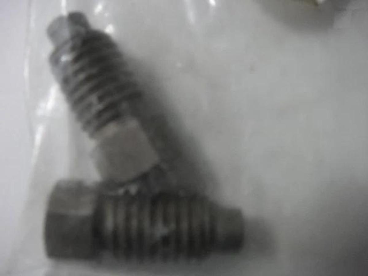 Used Hamada Lock Screw for Suction Foot, Part #H-H05-52-3