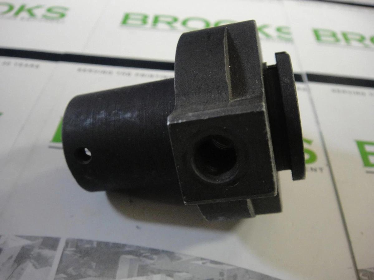 Hamada Roller Bracket, Part #7203-03006