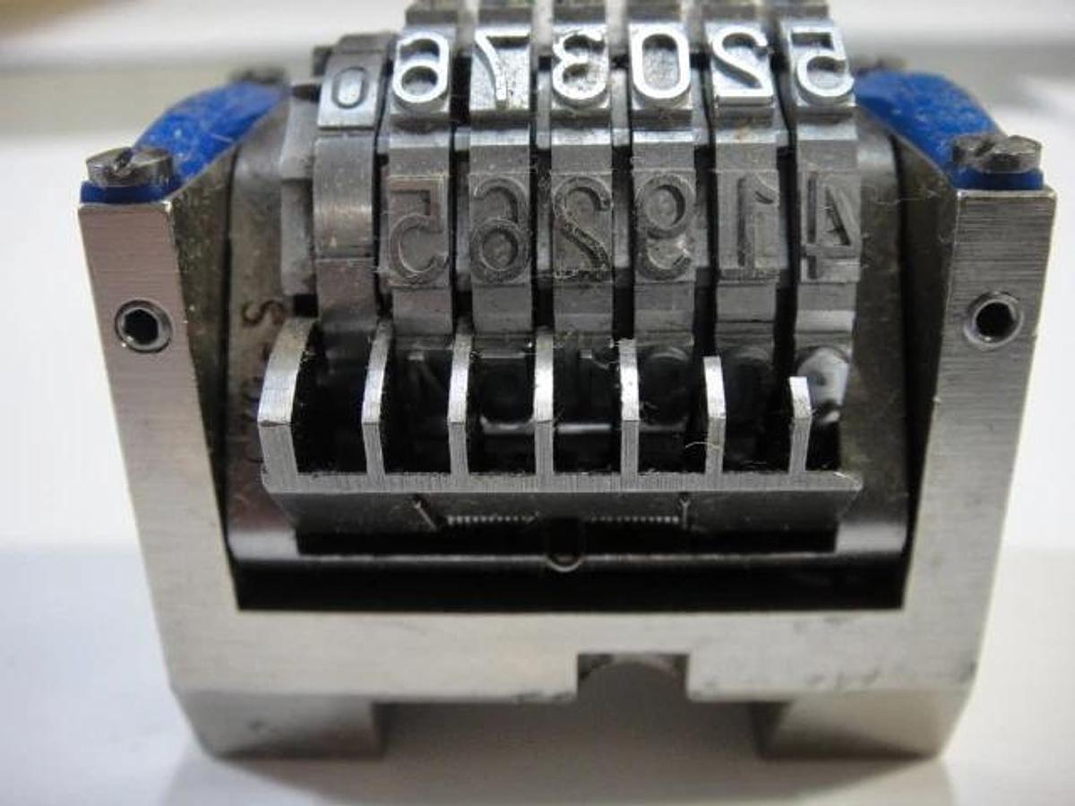 Straight Numbering Heads