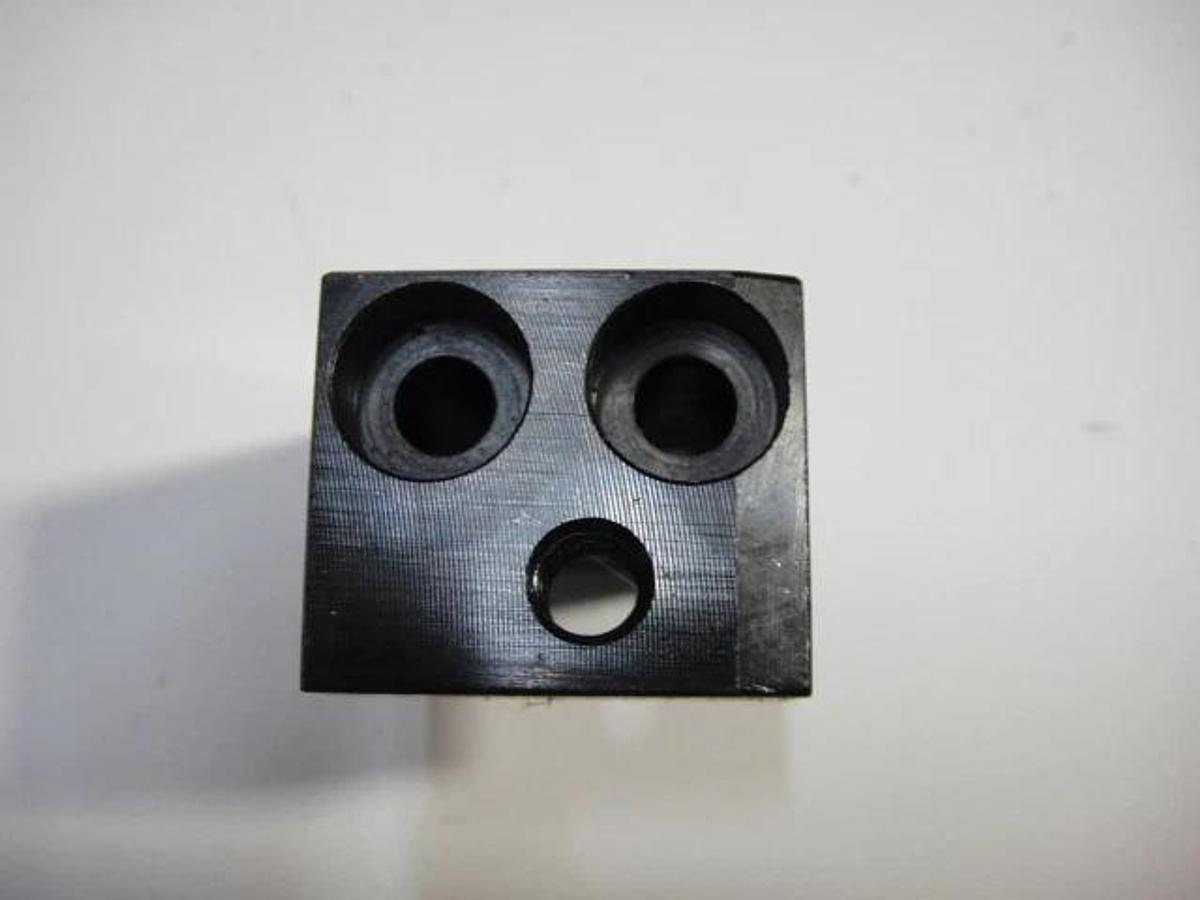 Hamada Bracket For DW Use, Part #4207-06018