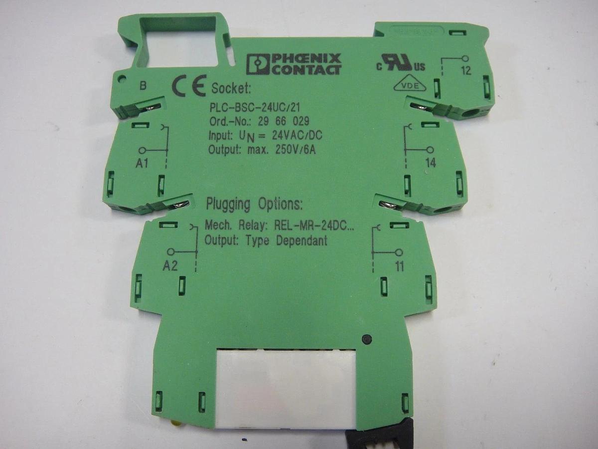 Phoenix Contact Relay Base, Part #PLC-BSC-24UC/21