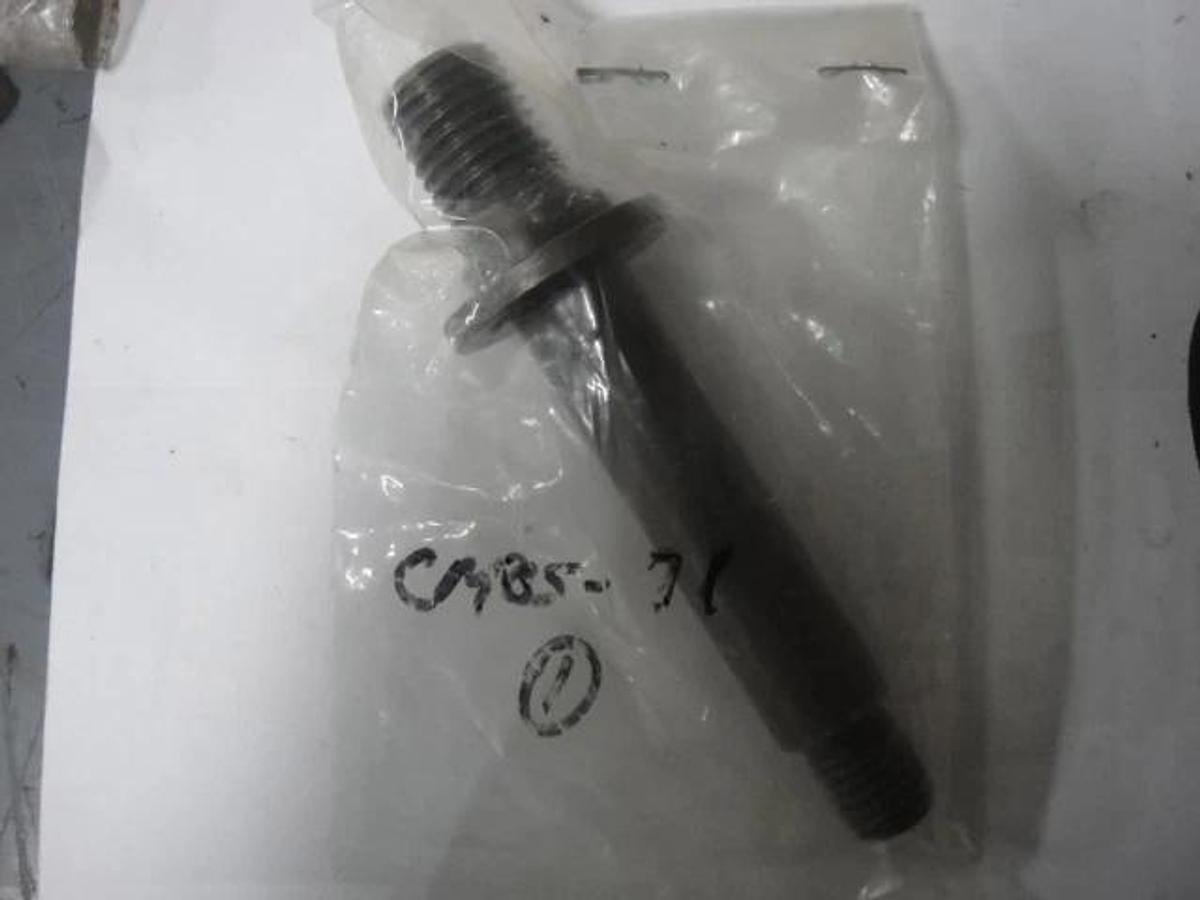 Used Hamada Pulley Shaft, Part #CM05-71