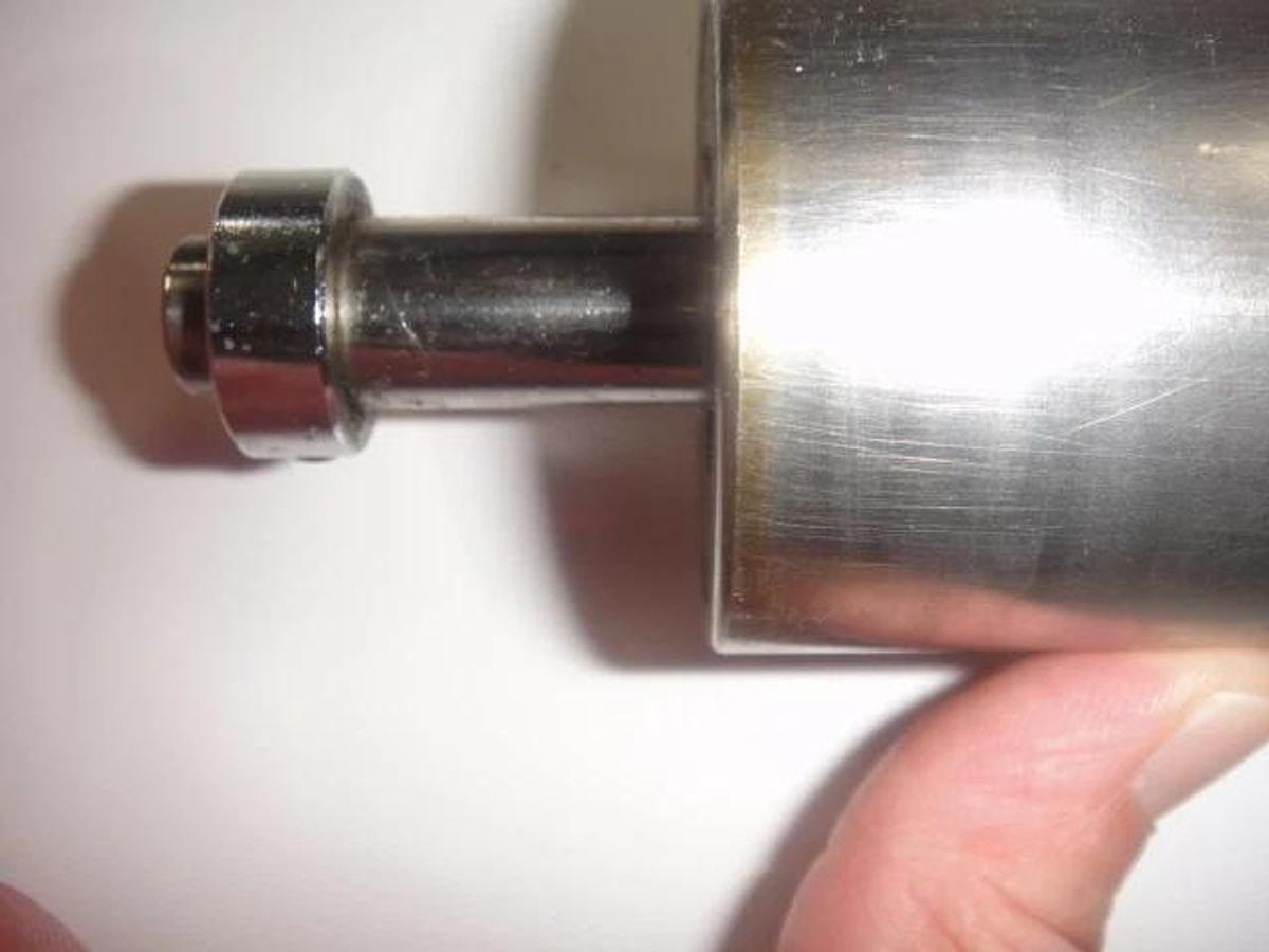 Hamada Dampening Distributor Roller, Part #CP11-28C