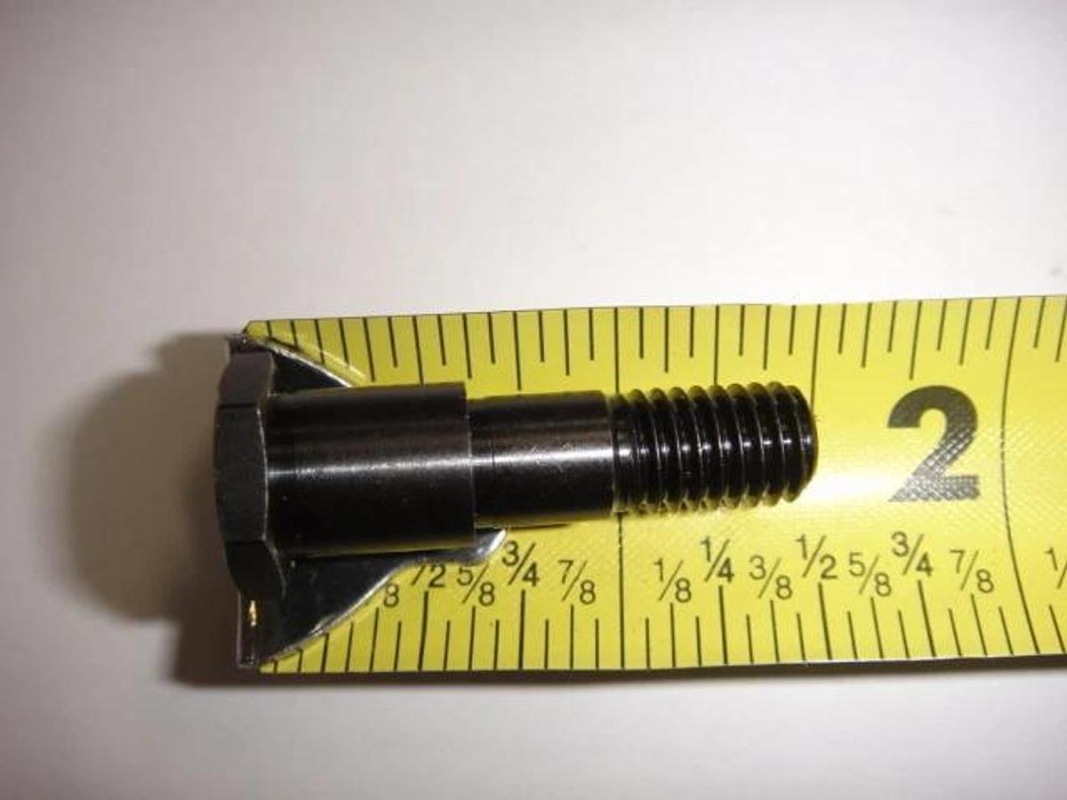 Hamada Shoulder Screw (HSS1) 1 3/8", Part #G26-81-3