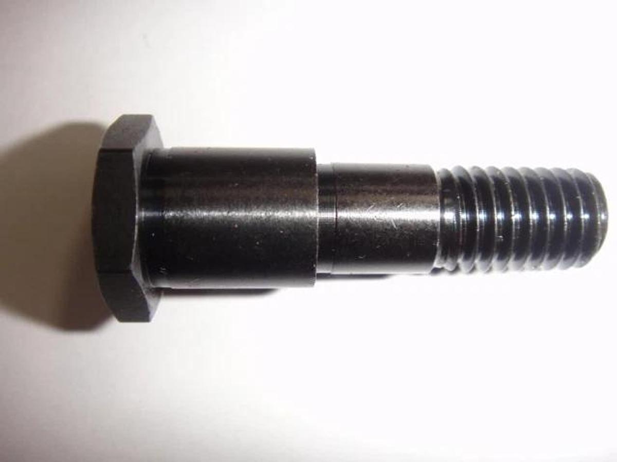 Hamada Shoulder Screw (HSS1) 1 3/8", Part #G26-81-3