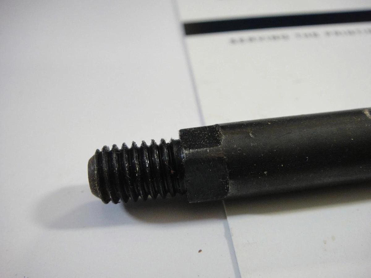 Hamada Cylinder Gear Lock Shaft, Part #I42-39-6