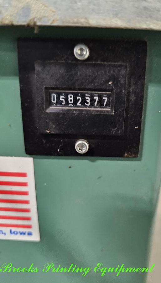 Used Signode LB-2000 Strapping Machine, 2002