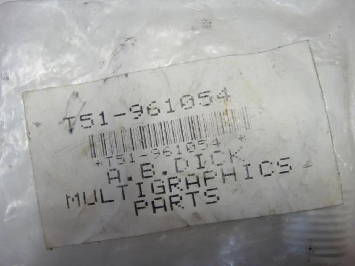 Used T-51 Plastic Tee, Part #1131