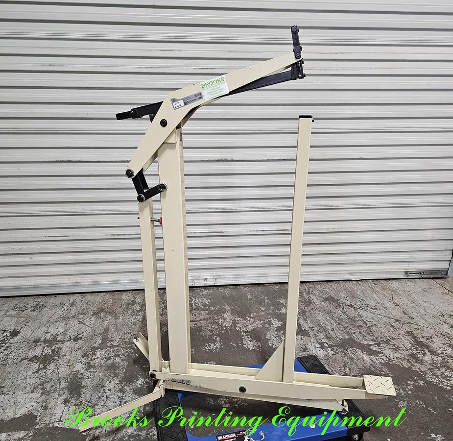 Used Carton Closing Company Clincher Stapler 1-3/8" "A" to 7/8"