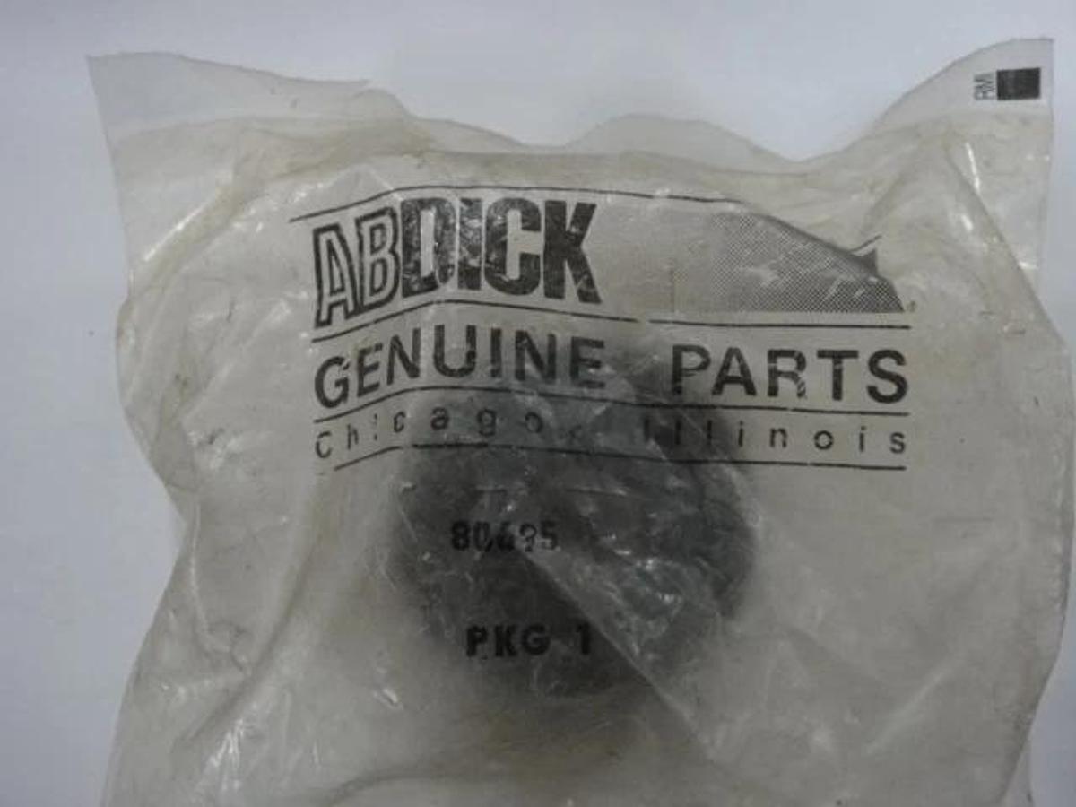 Used AB Dick End Cap & Cam Assembly for Top Osc. Roller, Part #A-80695