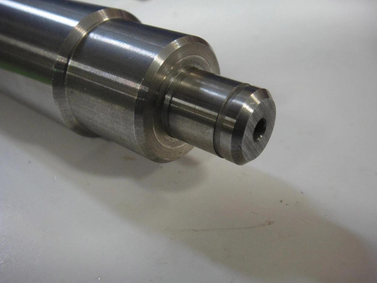 Hamada Forwarding Roller, Part #6901-02038