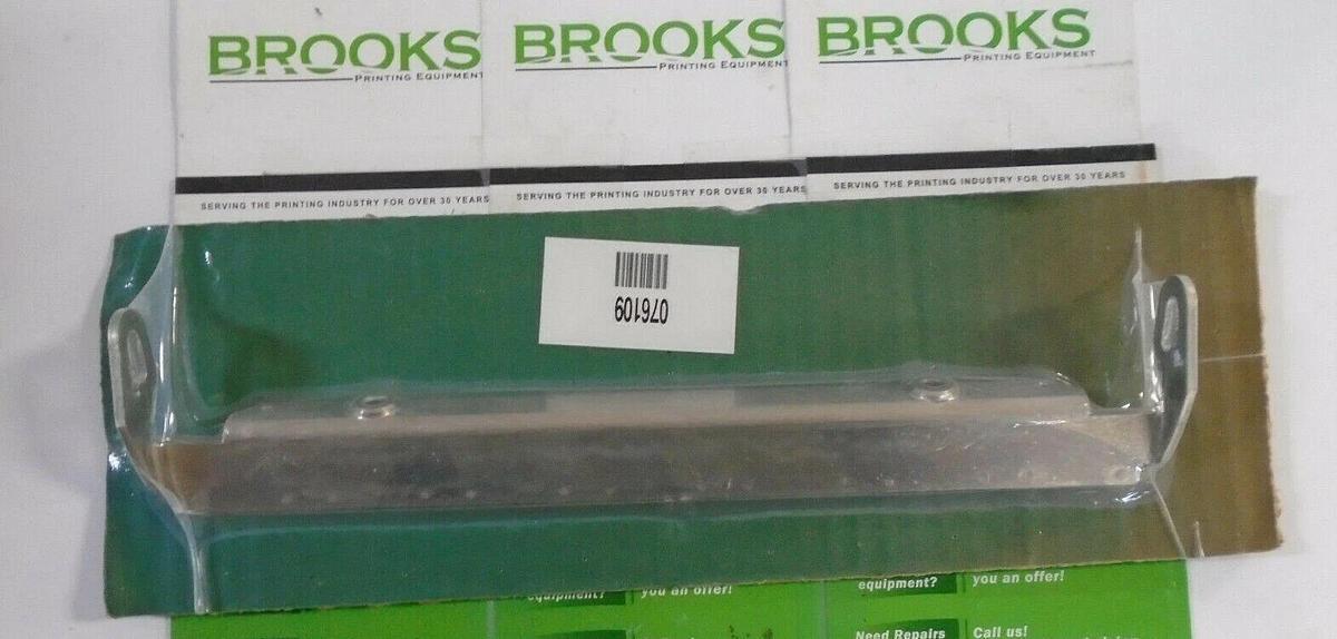 Used AB Dick Plate Cylinder Clamp, Part #076109