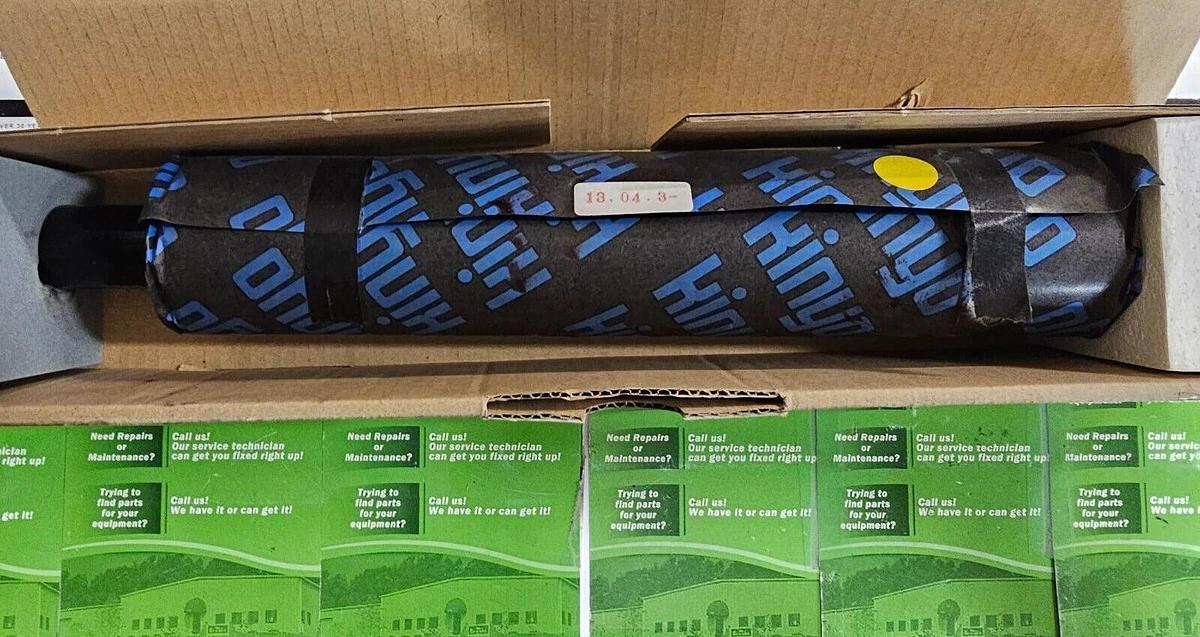 Ryobi 3200/975 Lower Form Roller (Large), Part #5310 51 810Z-1 or (32R12)