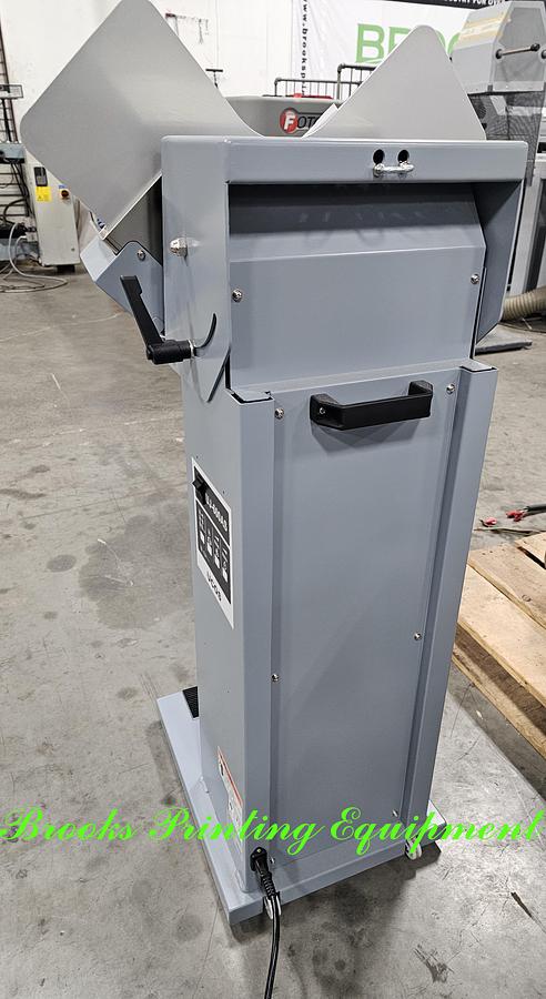 Used Duplo UJ-600 Anti-Static Air Jogger