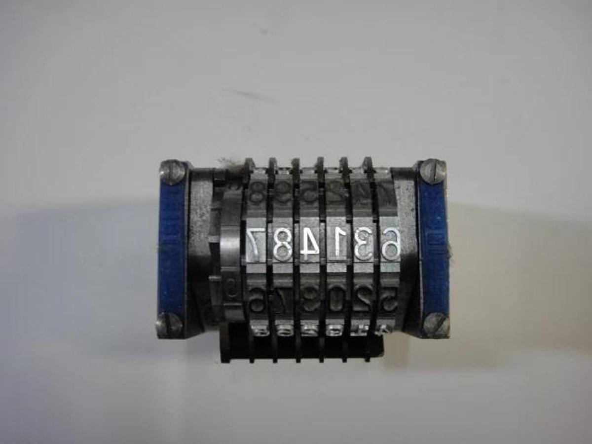 Straight Numbering Heads