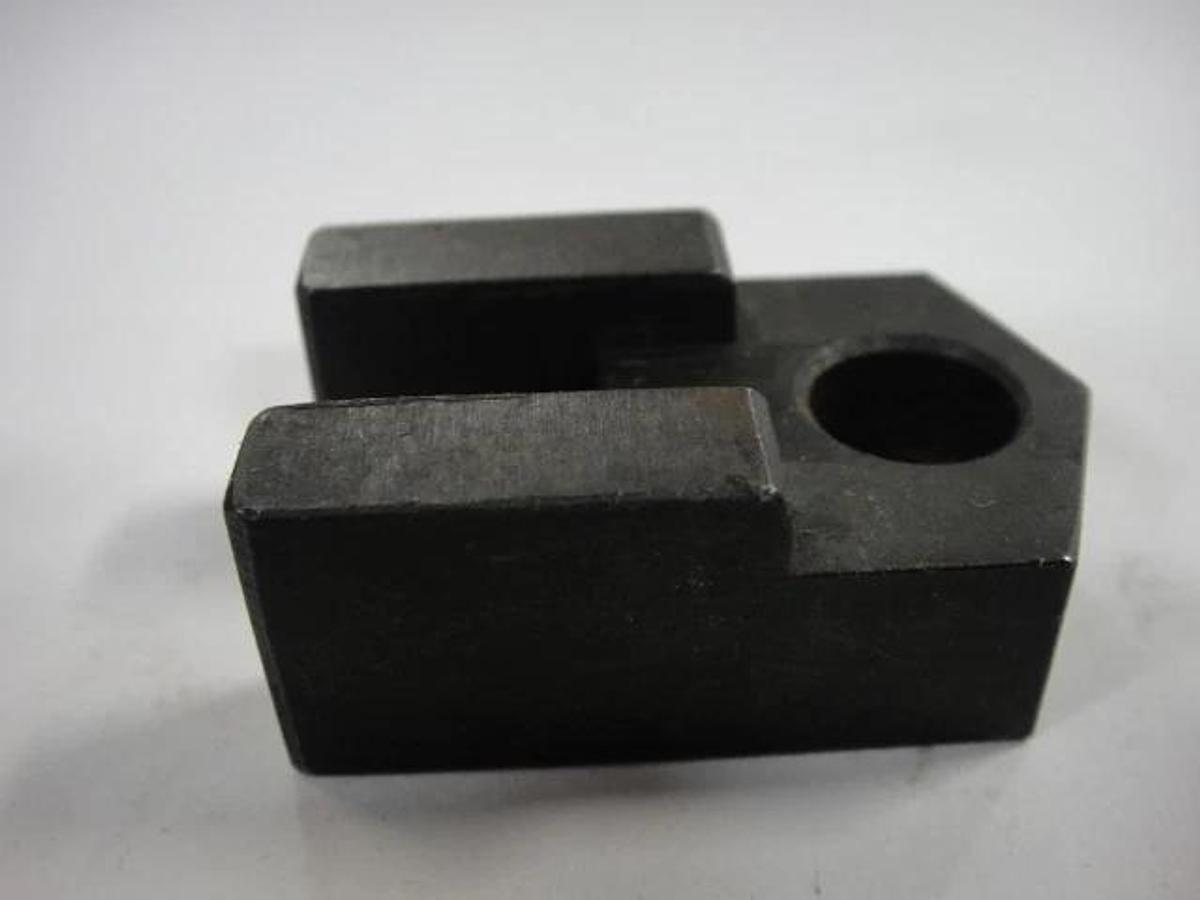 Hamada Oscillating Roller Shaft Bracket, Part #G26-80-3