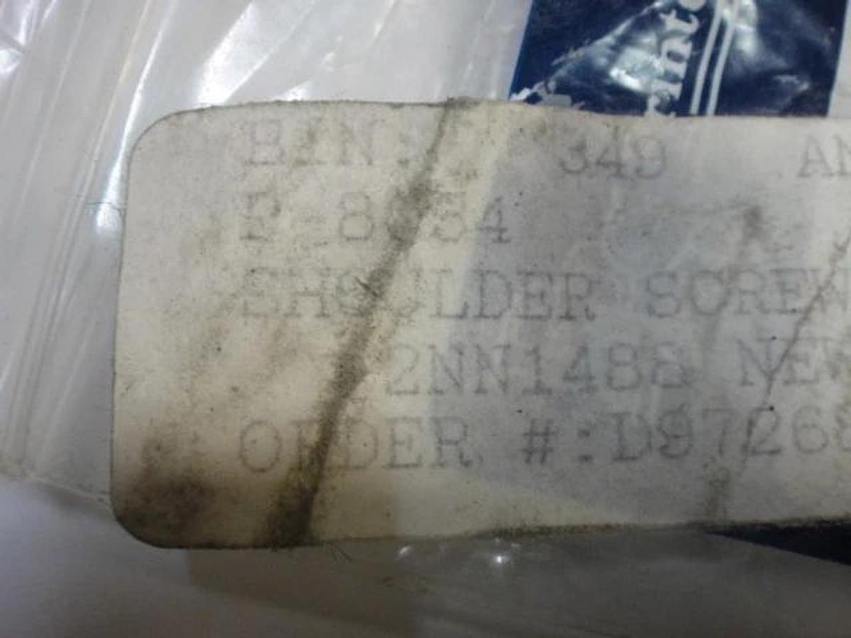 Used AB Dick Shoulder Screw Idler Shaft Stud for 360-385, Part #P-8034