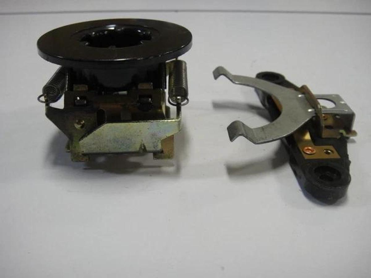 Hamada Switch (PB)-Governor (LA) Part #E91-10-3