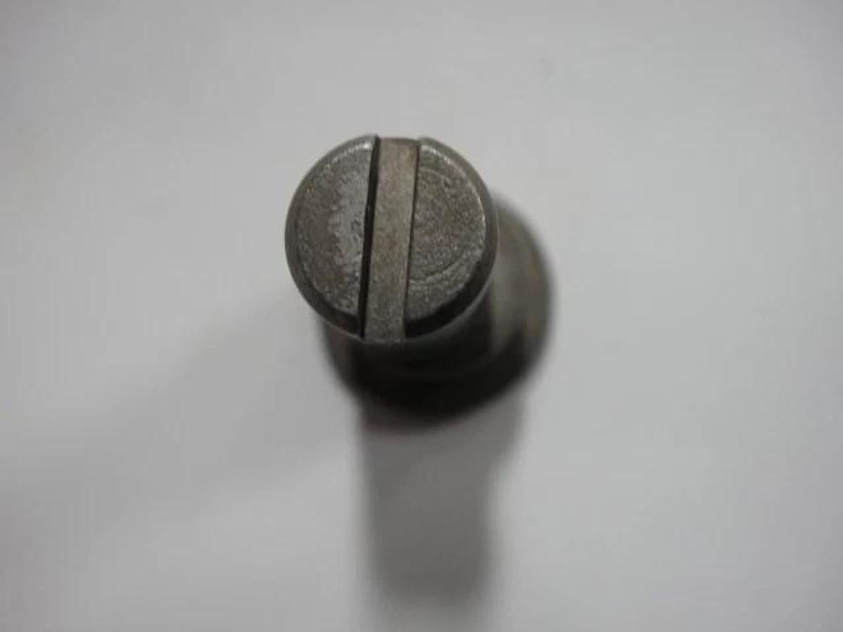 Hamada Eccentric Stud