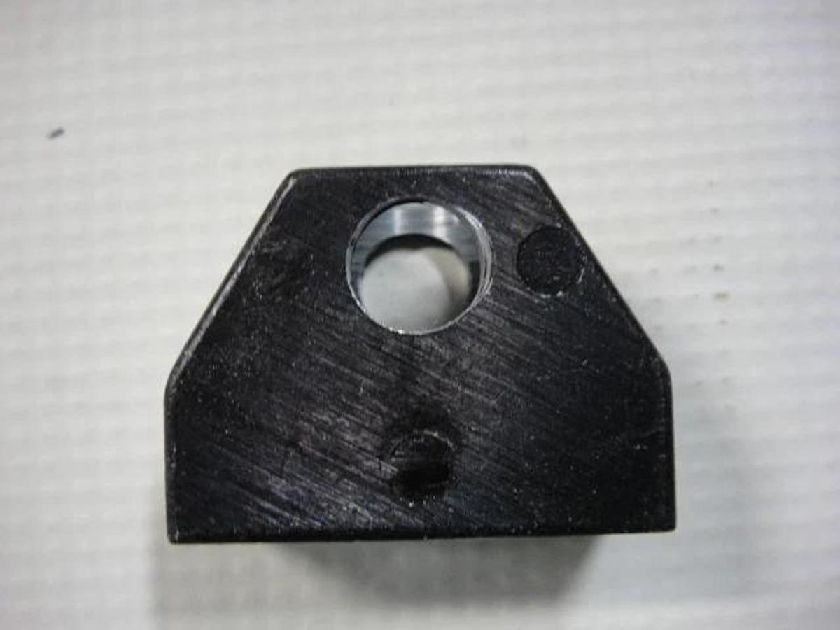 Hamada Adjusting Knob Guide Block, Part # H06-32-3