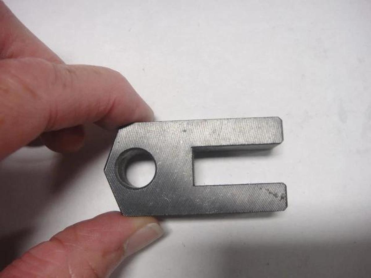 Hamada Oscillation Roller Bracket, Part #G26-80-3