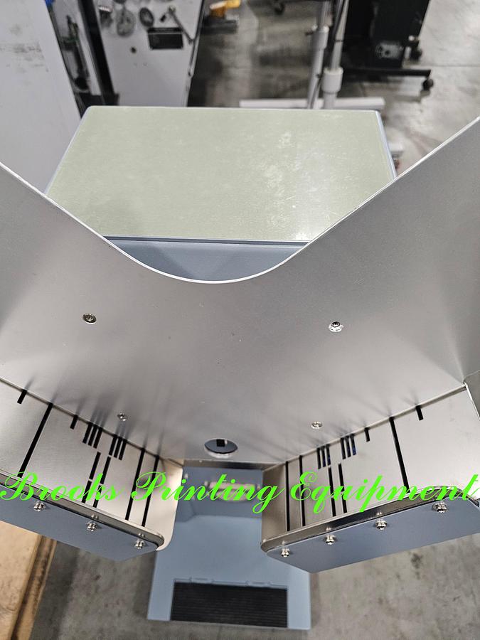 Used Duplo UJ-600 Anti-Static Air Jogger