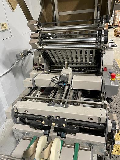 Used Horizon AFC-544 AKT Cross Folder with Horizon Round Pile Feeder Unit, Video