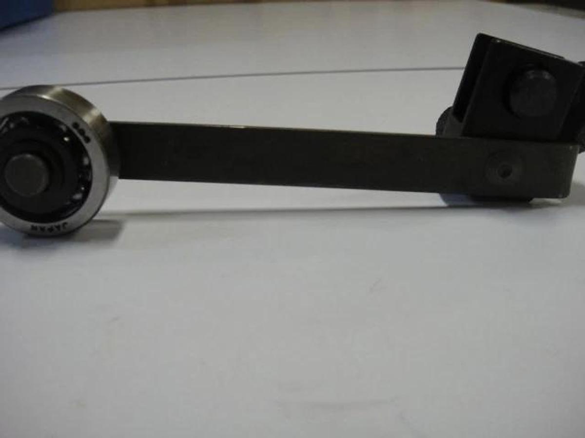 Hamada Skid Roller Assembly, Part #5801-10084G