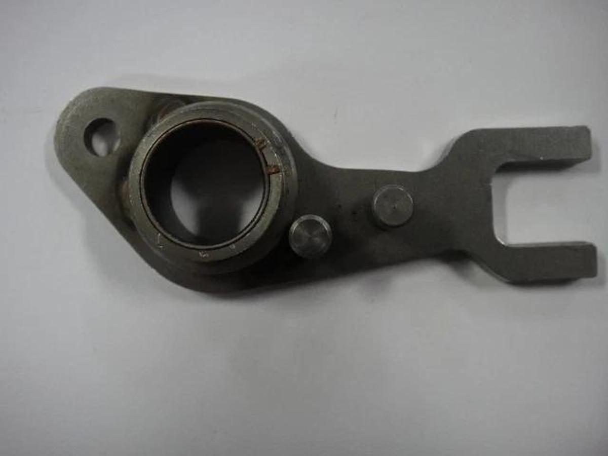 Used Hamada Ductor Roller Bracket, Part #7403-12016B